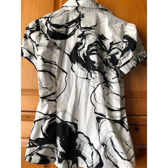 EXPRESS Botton Down Women’s Shirt Water Color Print Size S - Picture 9 of 12